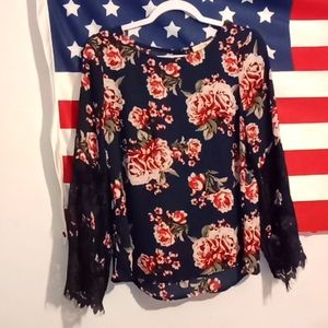 Wishful Park floral top
